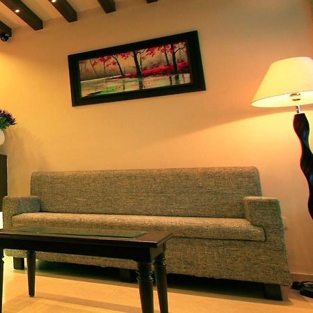 Hotel La Capitol Panaji Esterno foto