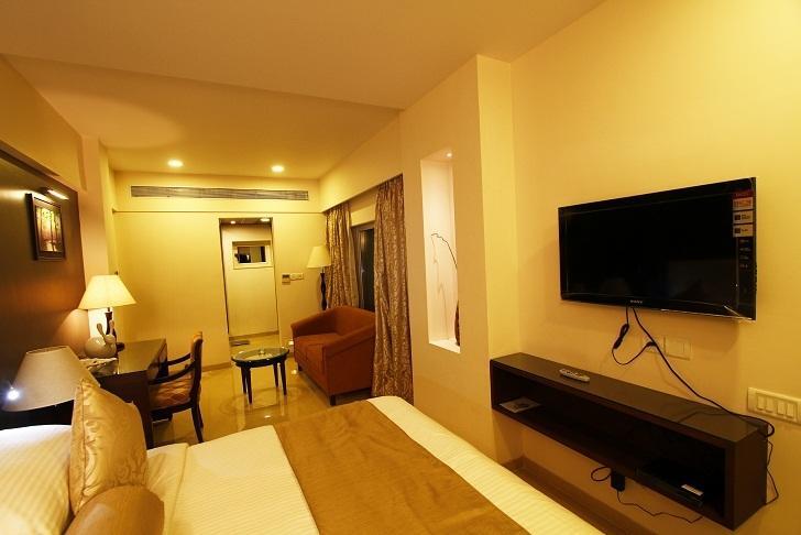 Hotel La Capitol Panaji Esterno foto